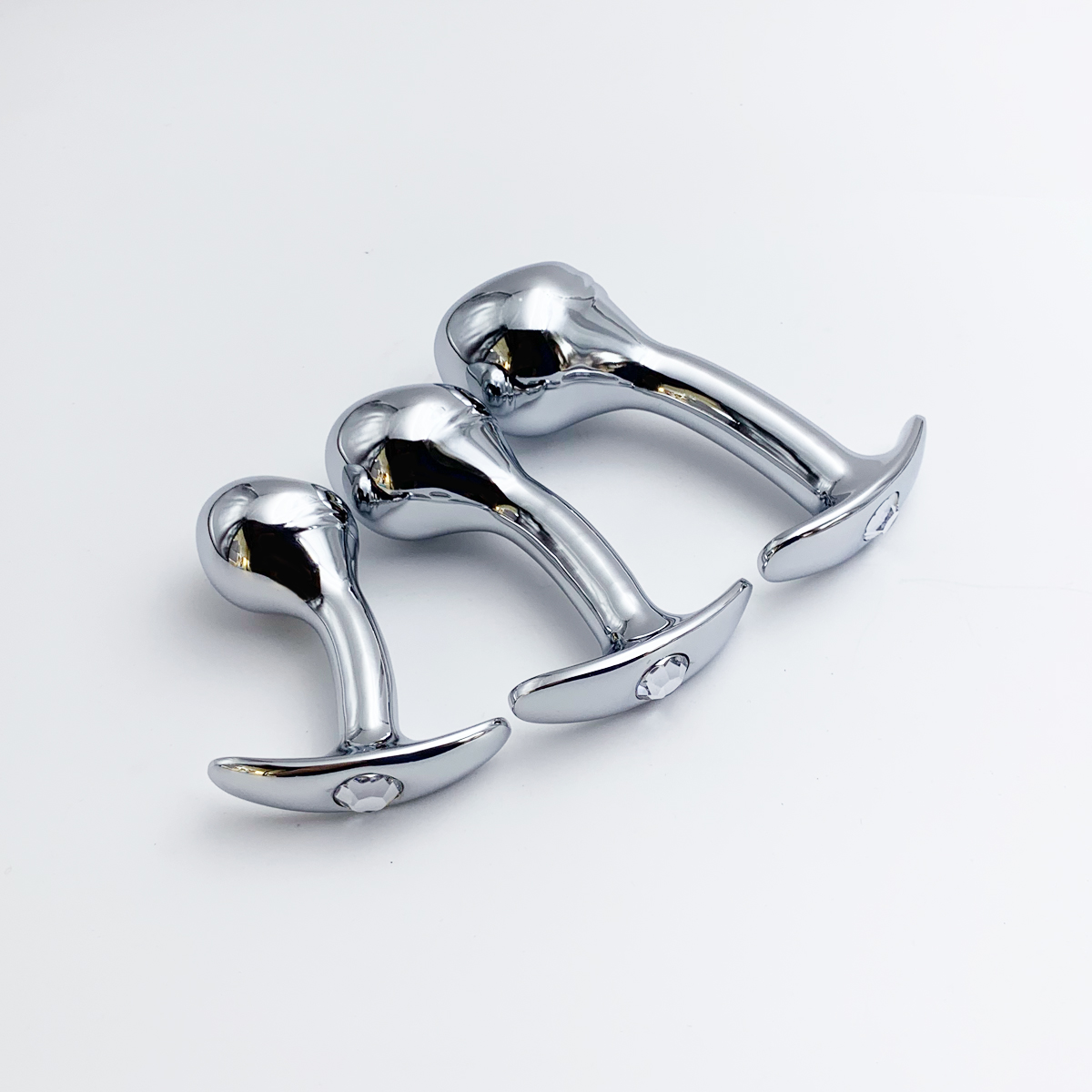 Metal Dildo Anal Plug Gem Base - Outdoor Power Point ulasan dan harga